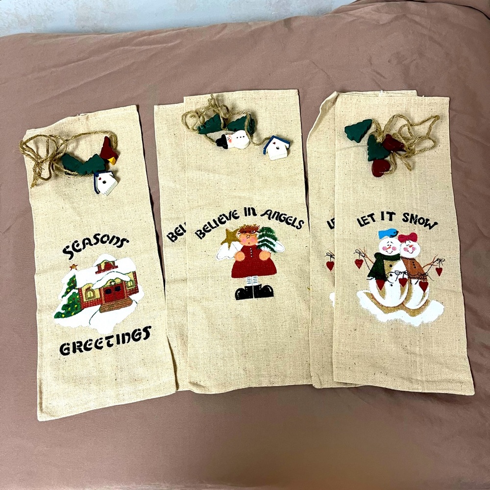 Set of 5 canvas wine gift bags with ties